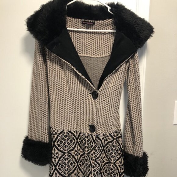Betsey Johnson Sweater Coat - Picture 1 of 5